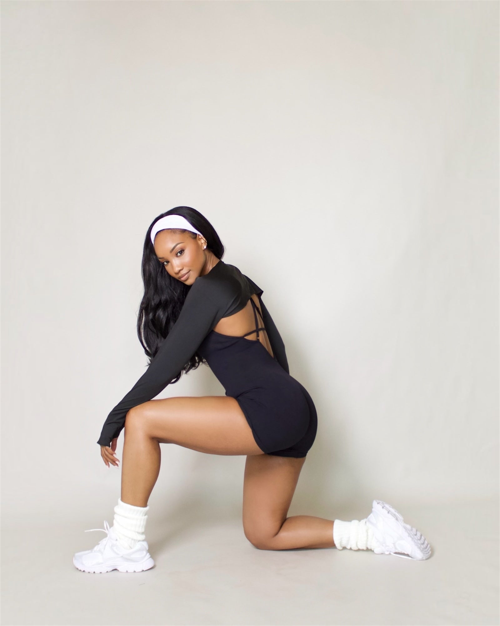 Seamless Back Cross Over Back Romper