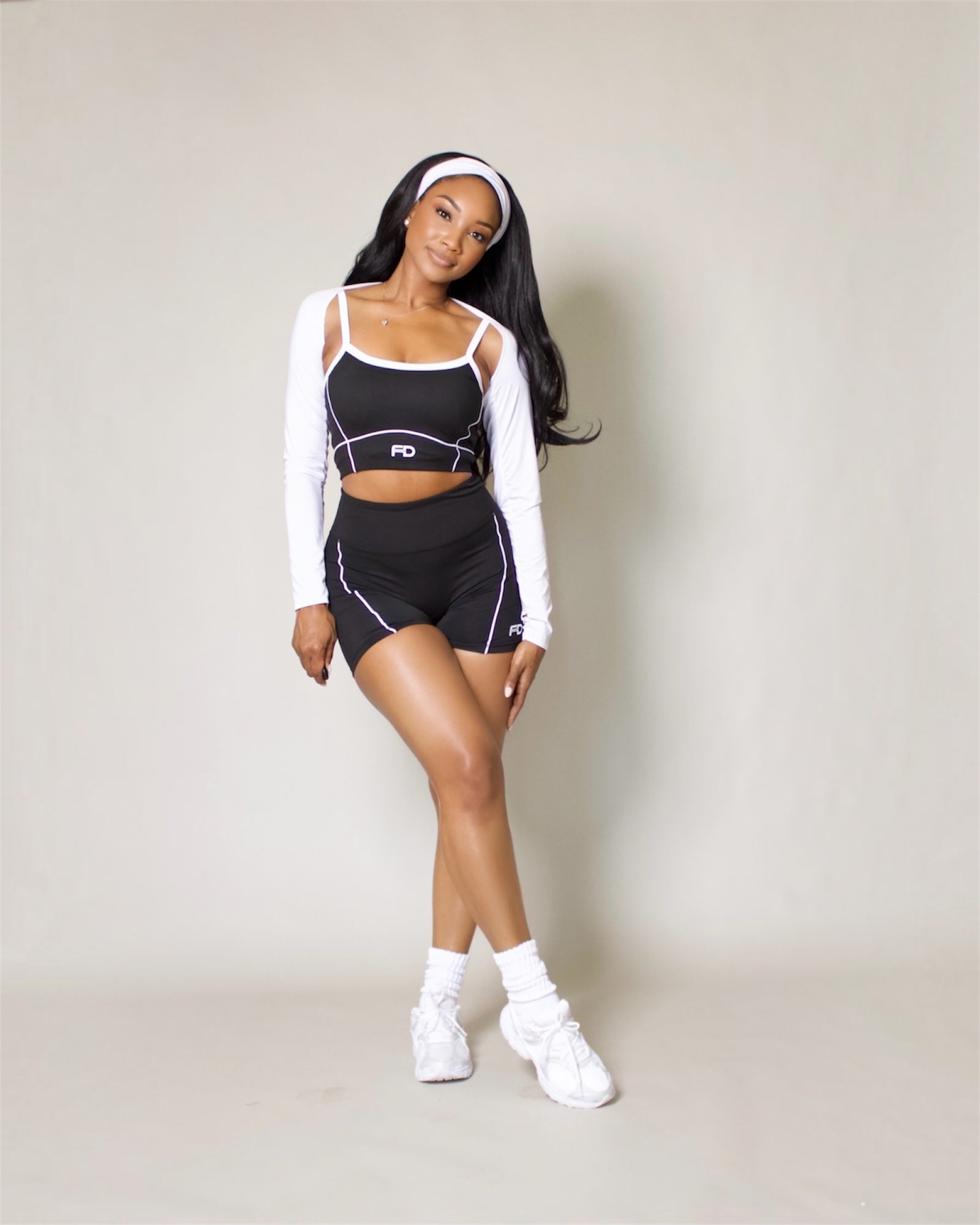 Crop White Contrast Sports Bra With Short Set
